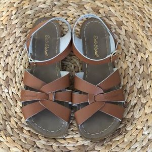 Saltwater Sandals, Tan, Size 10